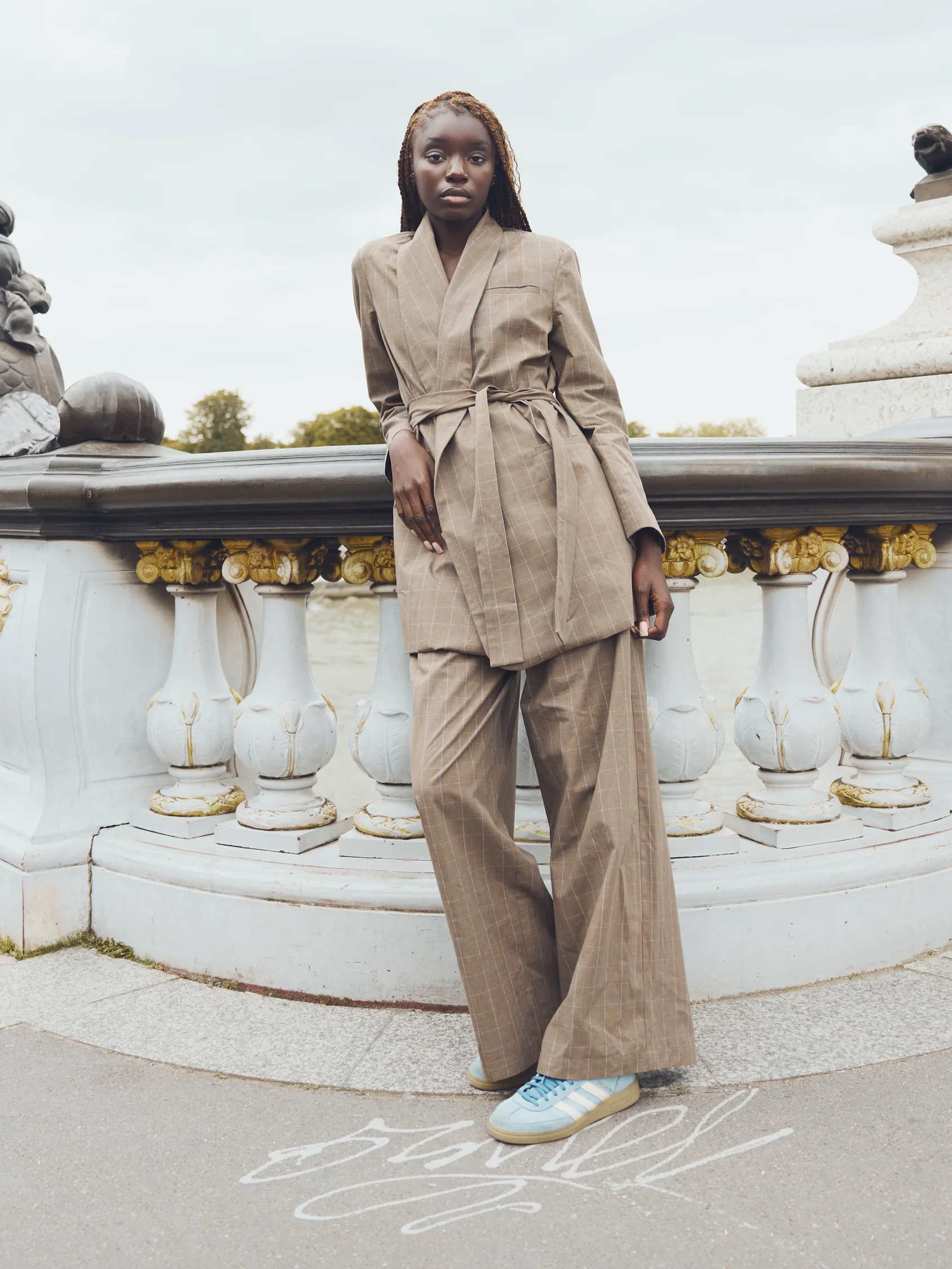 Blazer With Waist Tie - Image 8