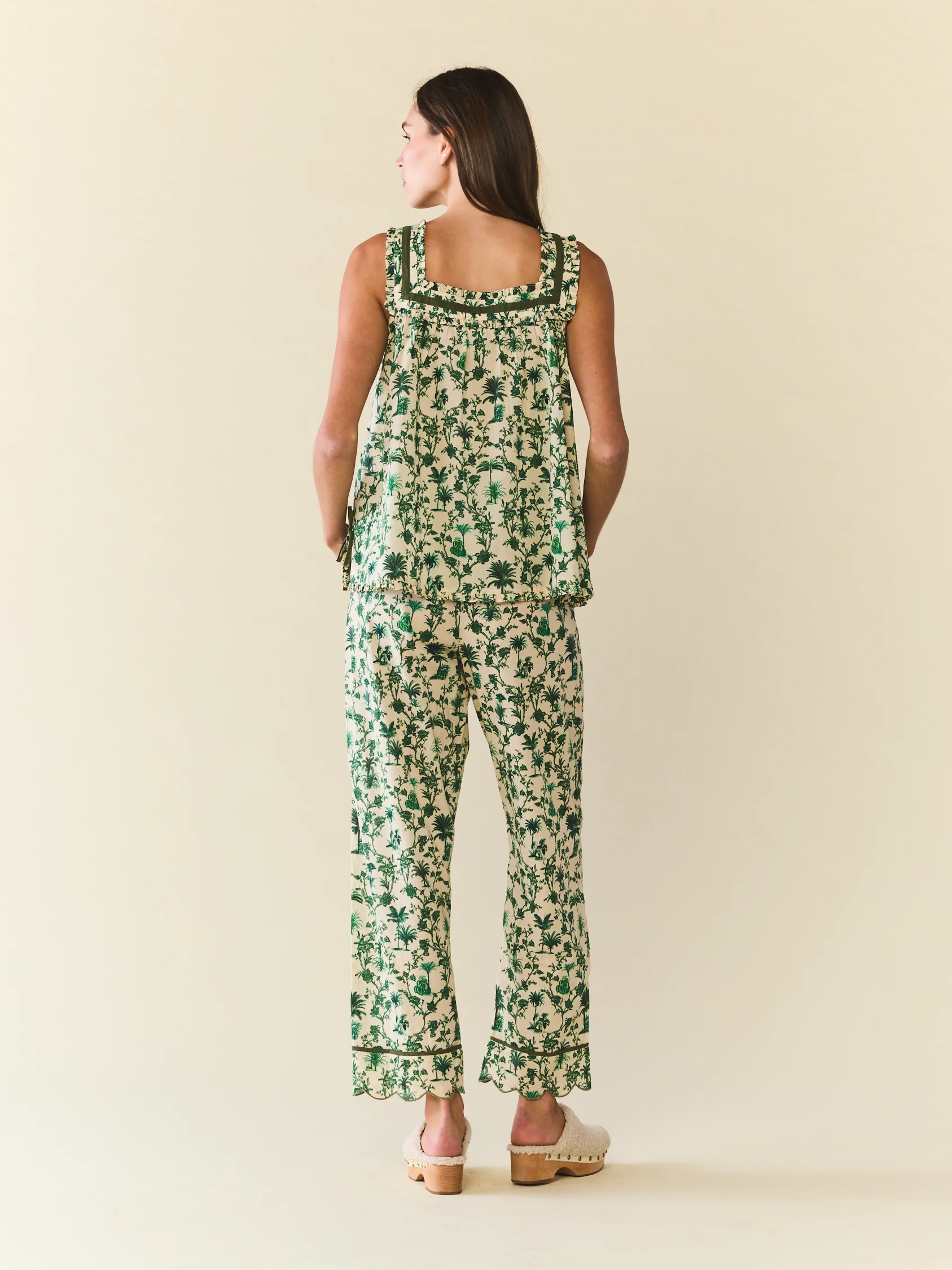 ASD x AGV Playa Lounge Set - Image 10